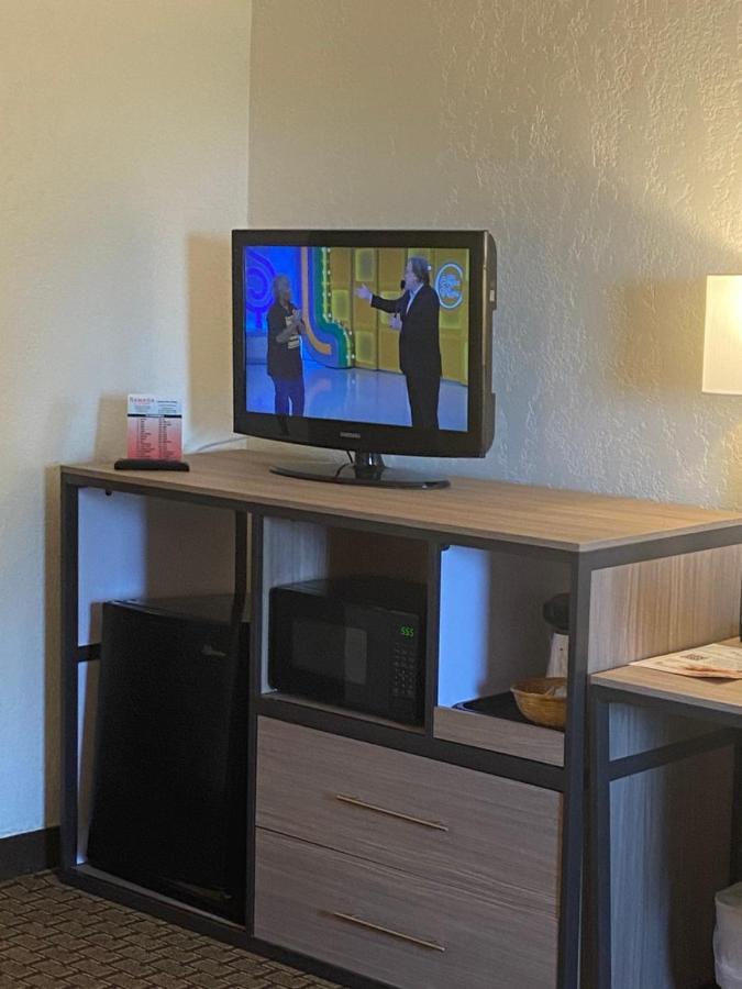 Ramada By Wyndham West Atlantic City Egg Harbor Township Extérieur photo