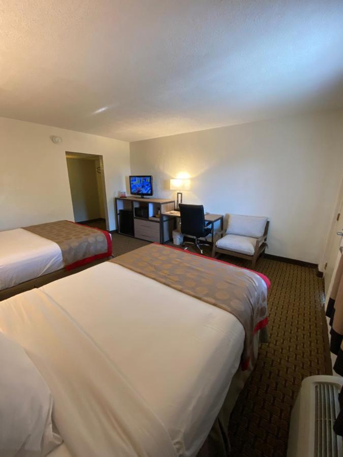 Ramada By Wyndham West Atlantic City Egg Harbor Township Extérieur photo