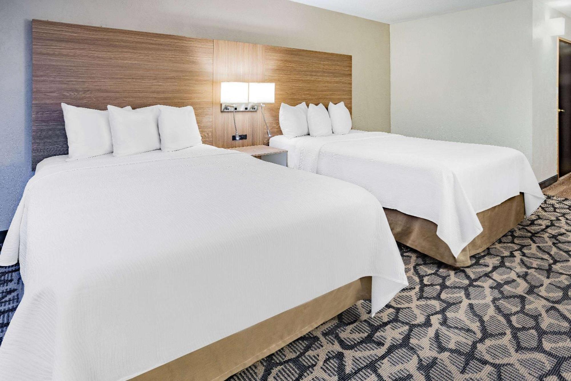 Ramada By Wyndham West Atlantic City Egg Harbor Township Extérieur photo